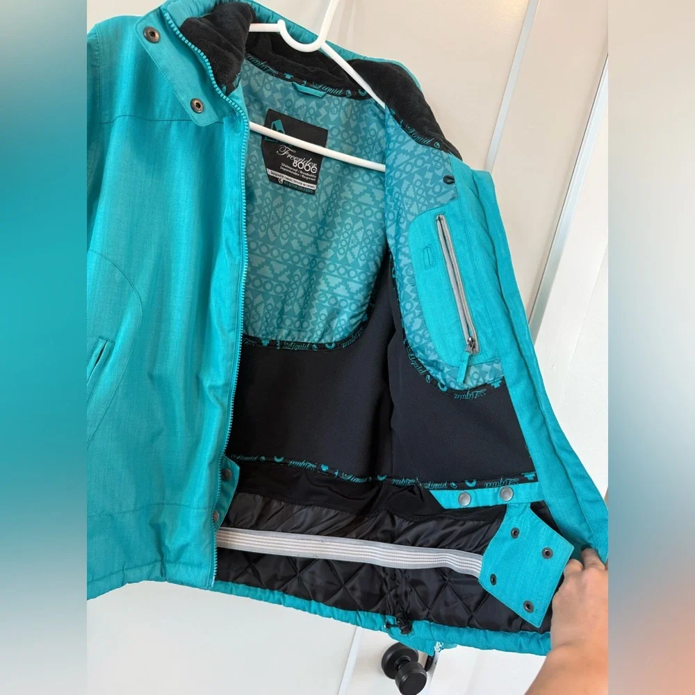 Women’s Liquid Freerider 8000 MM Waterproof Teal Hooded Ski Snowboard Jacket - Picture 3 of 12